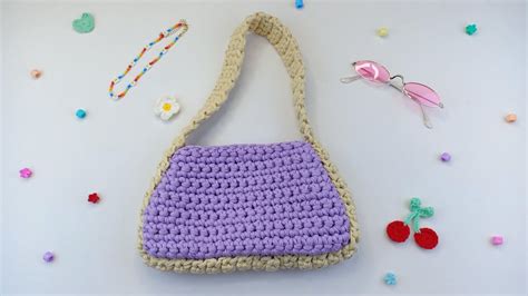 The Ultimate Crochet Guide: Baguette Bag Edition .